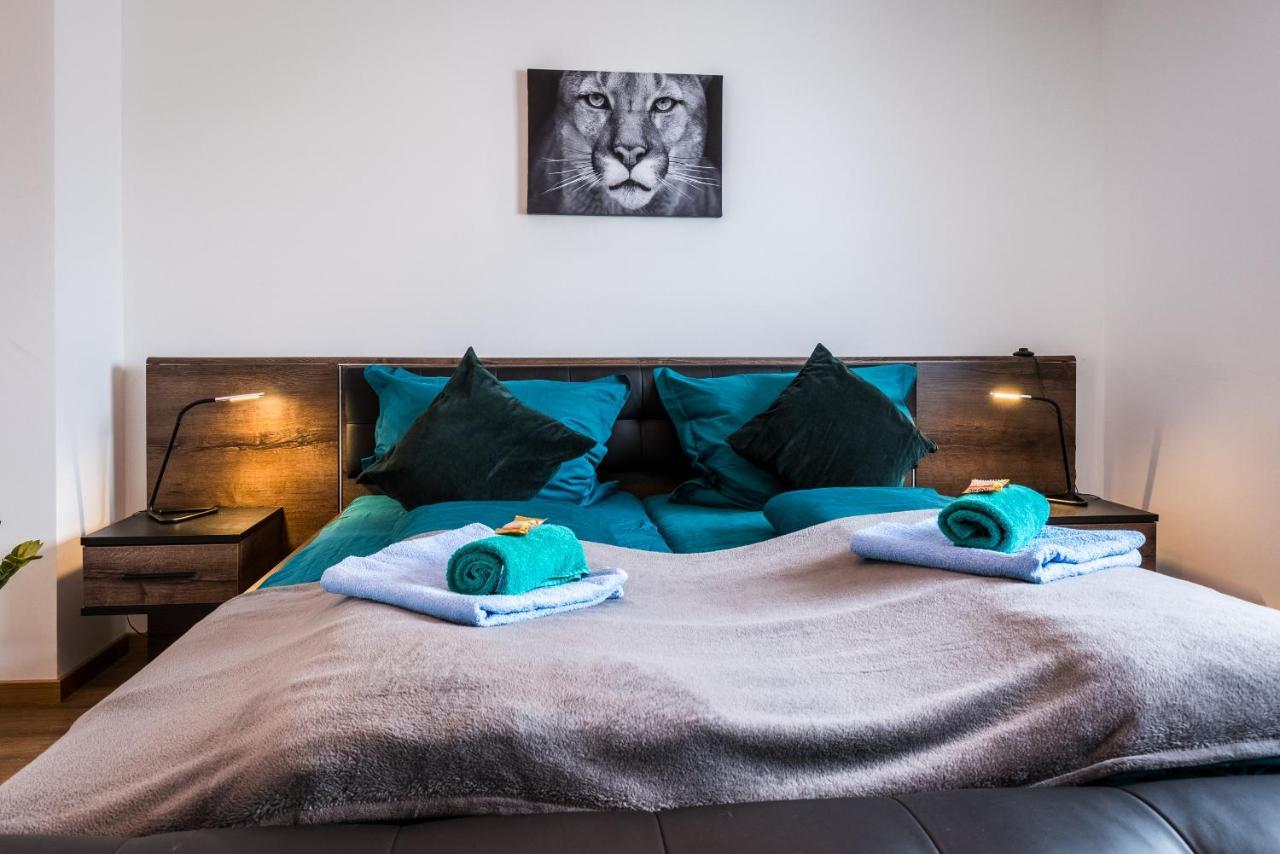 Arbio I Cozy Apartments Augsburg-Lechhausen ภายนอก รูปภาพ