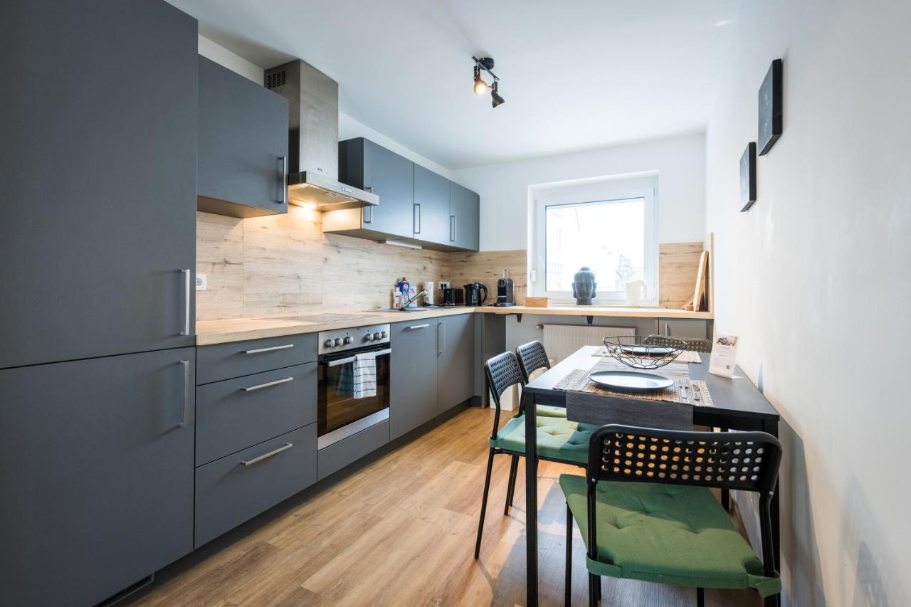 Arbio I Cozy Apartments Augsburg-Lechhausen ภายนอก รูปภาพ