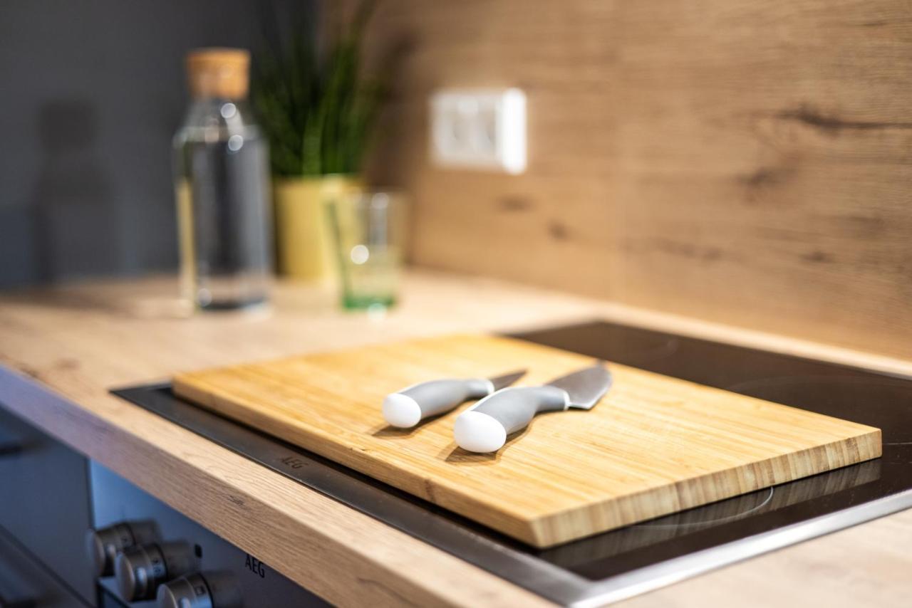 Arbio I Cozy Apartments Augsburg-Lechhausen ภายนอก รูปภาพ
