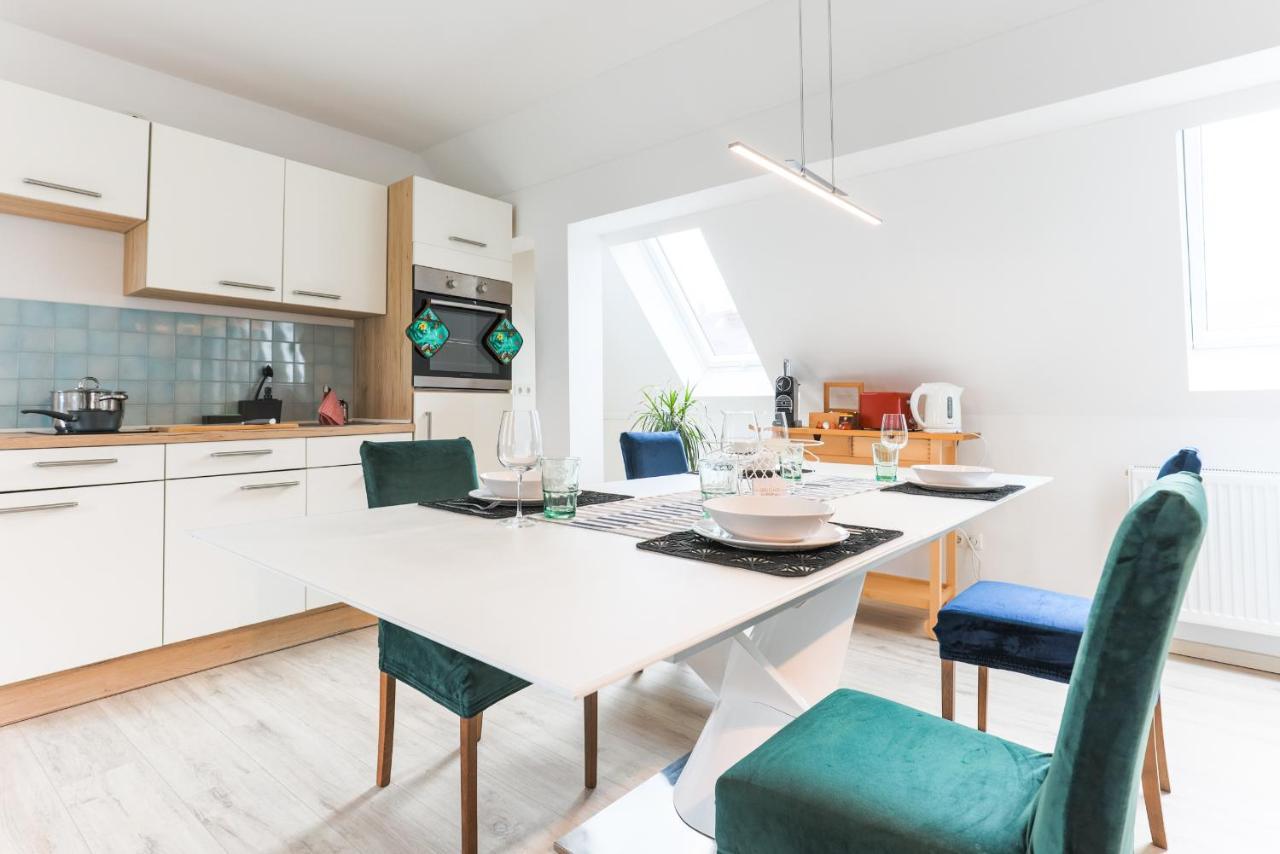 Arbio I Cozy Apartments Augsburg-Lechhausen ภายนอก รูปภาพ