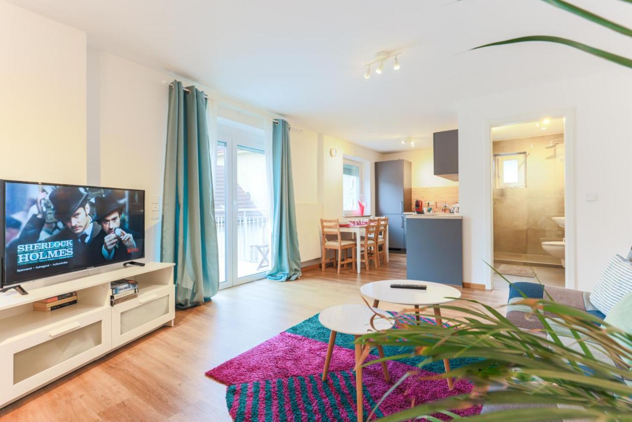 Arbio I Cozy Apartments Augsburg-Lechhausen ภายนอก รูปภาพ