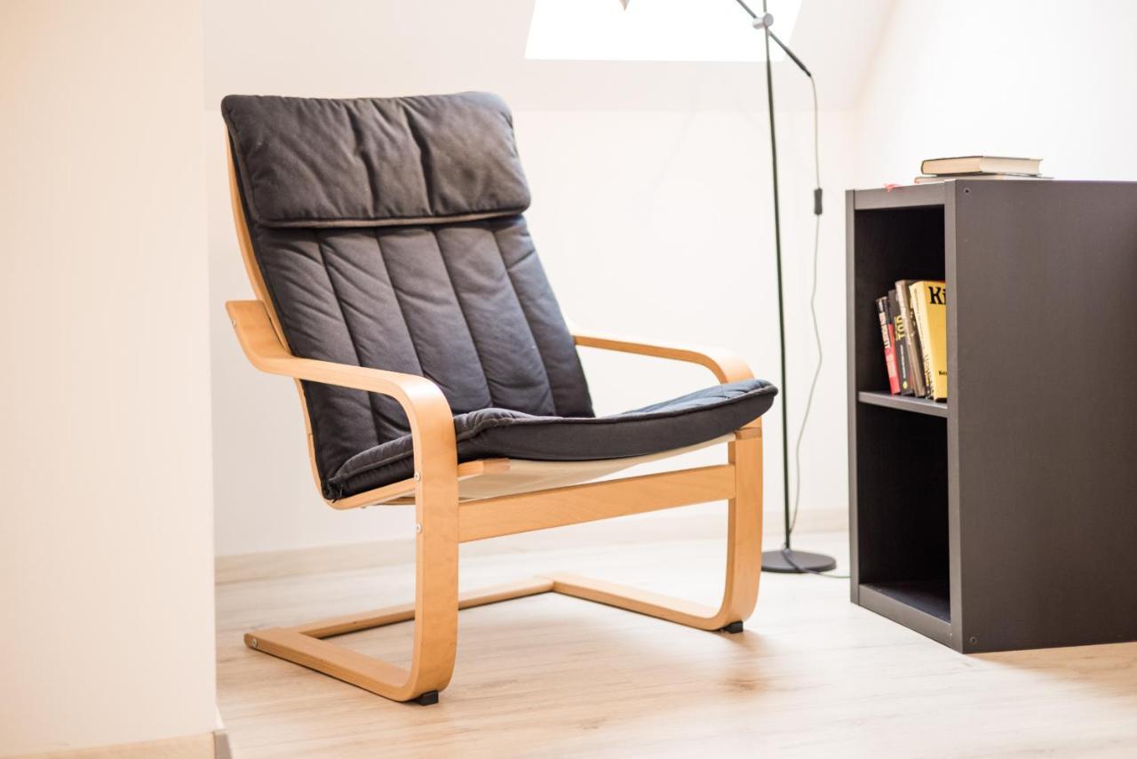 Arbio I Cozy Apartments Augsburg-Lechhausen ภายนอก รูปภาพ