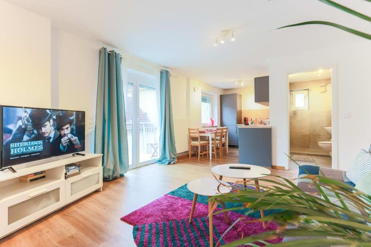 Arbio I Cozy Apartments Augsburg-Lechhausen ภายนอก รูปภาพ