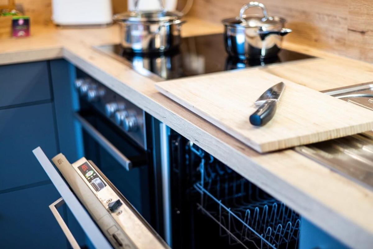 Arbio I Cozy Apartments Augsburg-Lechhausen ภายนอก รูปภาพ